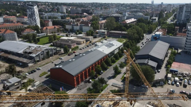 Trg pravde faza rušenja Trg pravde faza rušenja