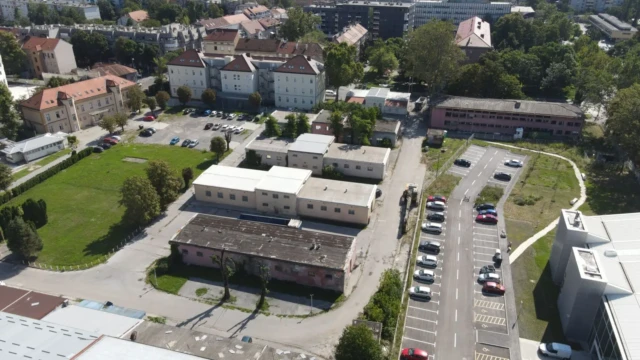 Trg pravde faza rušenja Trg pravde faza rušenja